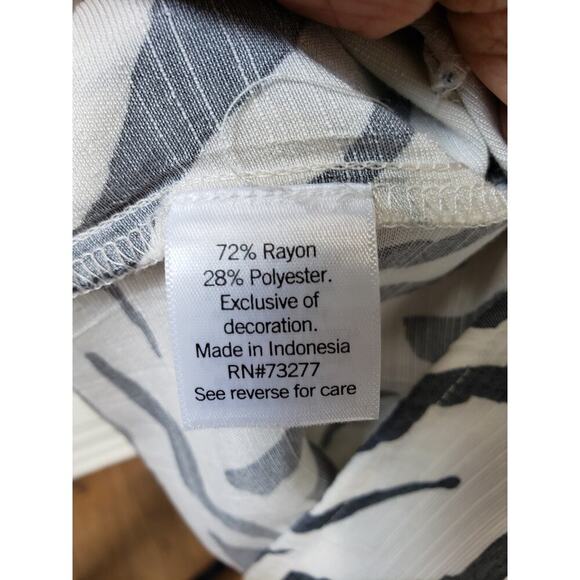 Nine West Top Blouse Women's XL White Black Zebra Print Sleeveless Keyhole Back - Picture 6 of 10